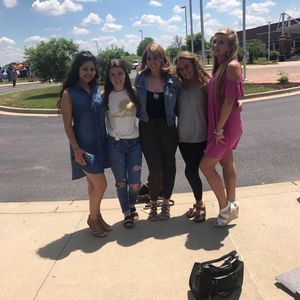 Meet your Posher, Catie